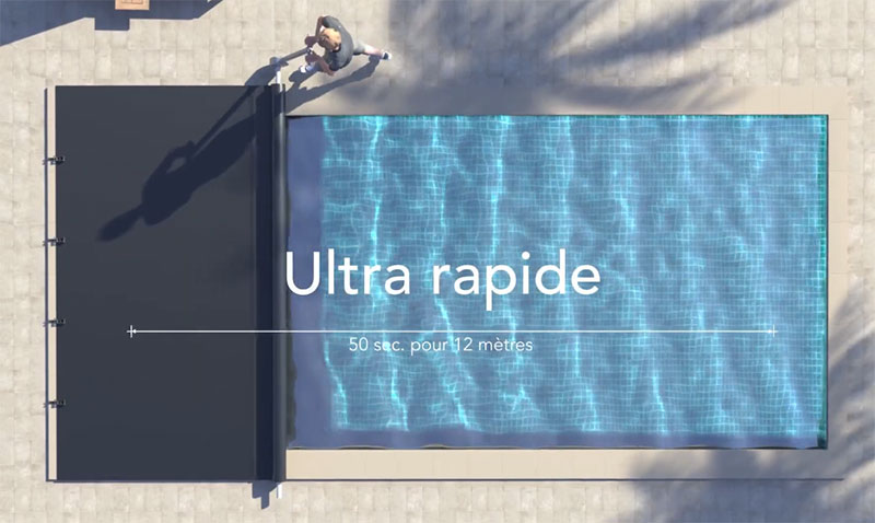 L'enrouleur motoris&eacute; iScoot 700 enroule rapidement votre b&acirc;che &agrave; barres