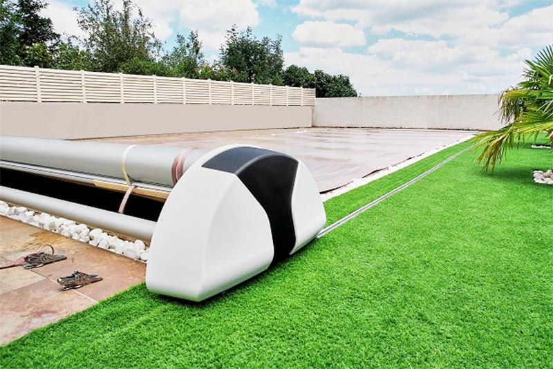 B&acirc;che &agrave; barres motoris&eacute;e Eden