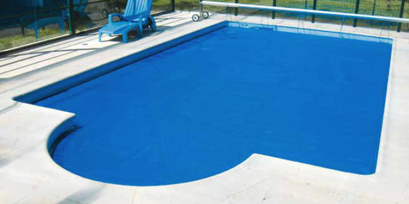 Quels sont les avantages d'une b&acirc;che &agrave; bulles et comment la choisir ?